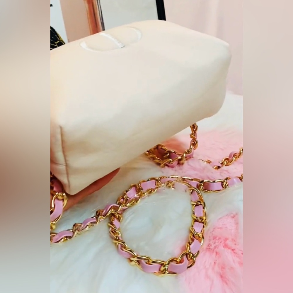 🔥NWOT CHRISTIAN DIORS COSMETIC BAG PINK CHAIN CROSSBODY BAGS/NIB 689 MITZAH DIOR - Picture 9 of 16
